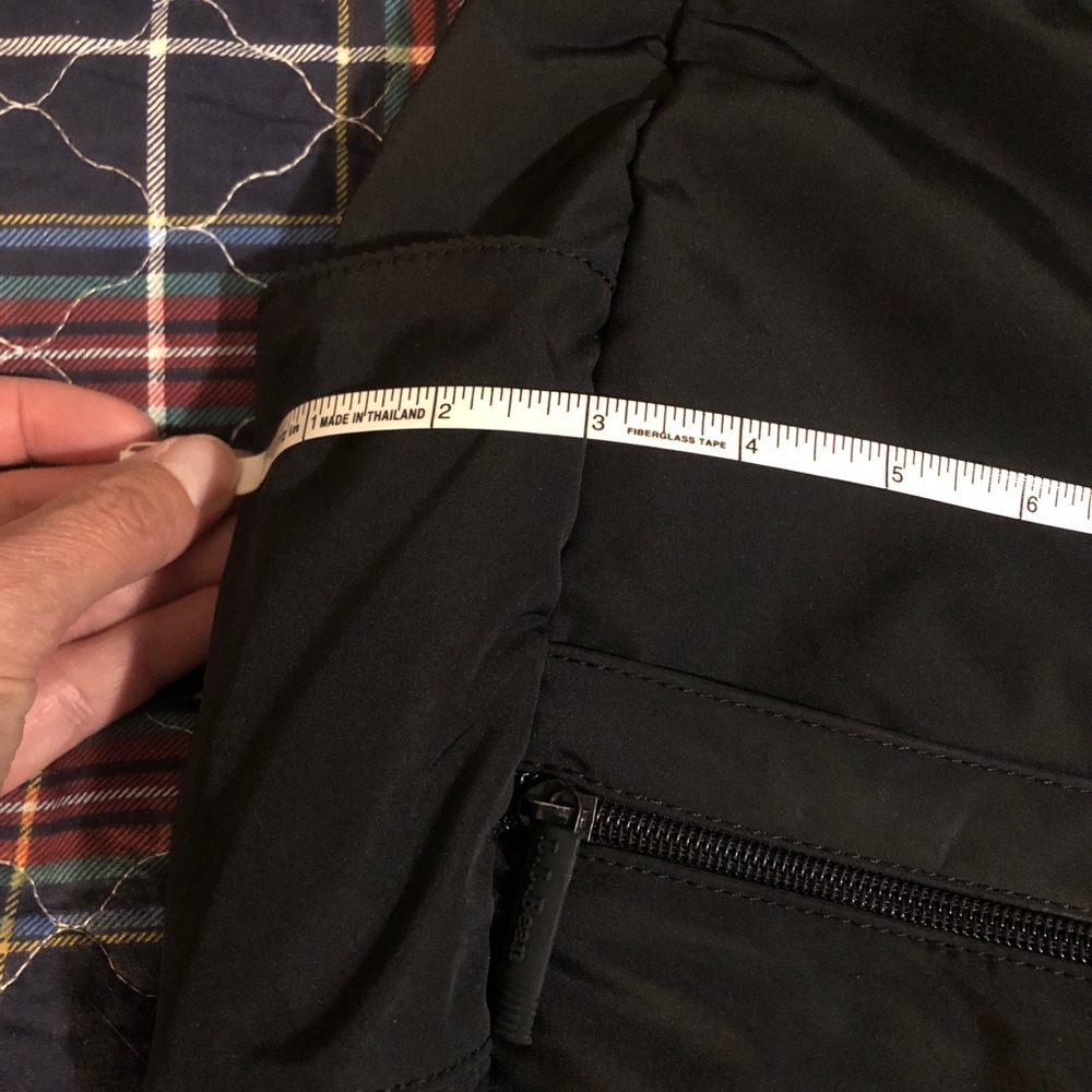 L.L. Bean sling bag - Picture 15 of 15